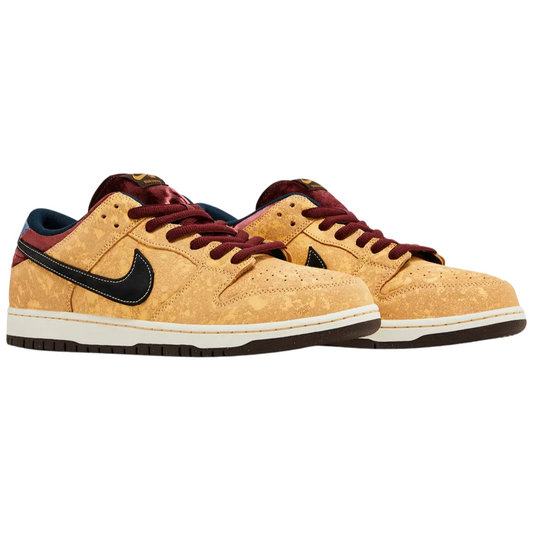 Nike SB Dunk Low City of Cinema