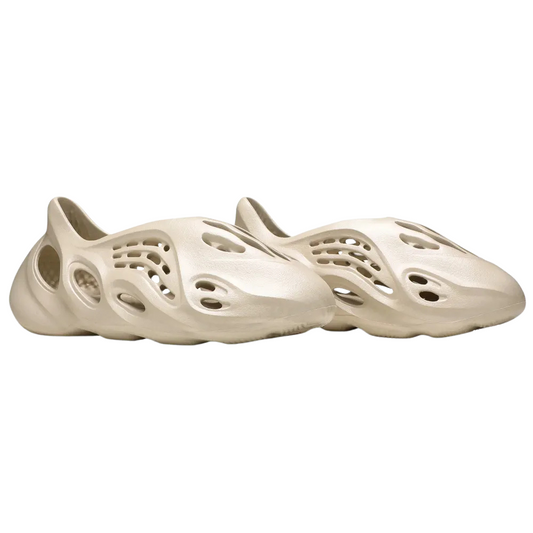 Adidas Yeezy Foam RNNR Sand