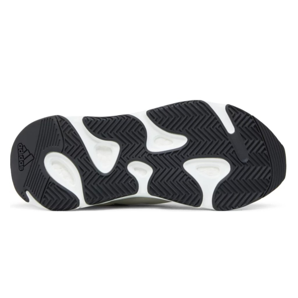 Adidas Yeezy Boost 700 MNVN Laceless Analog