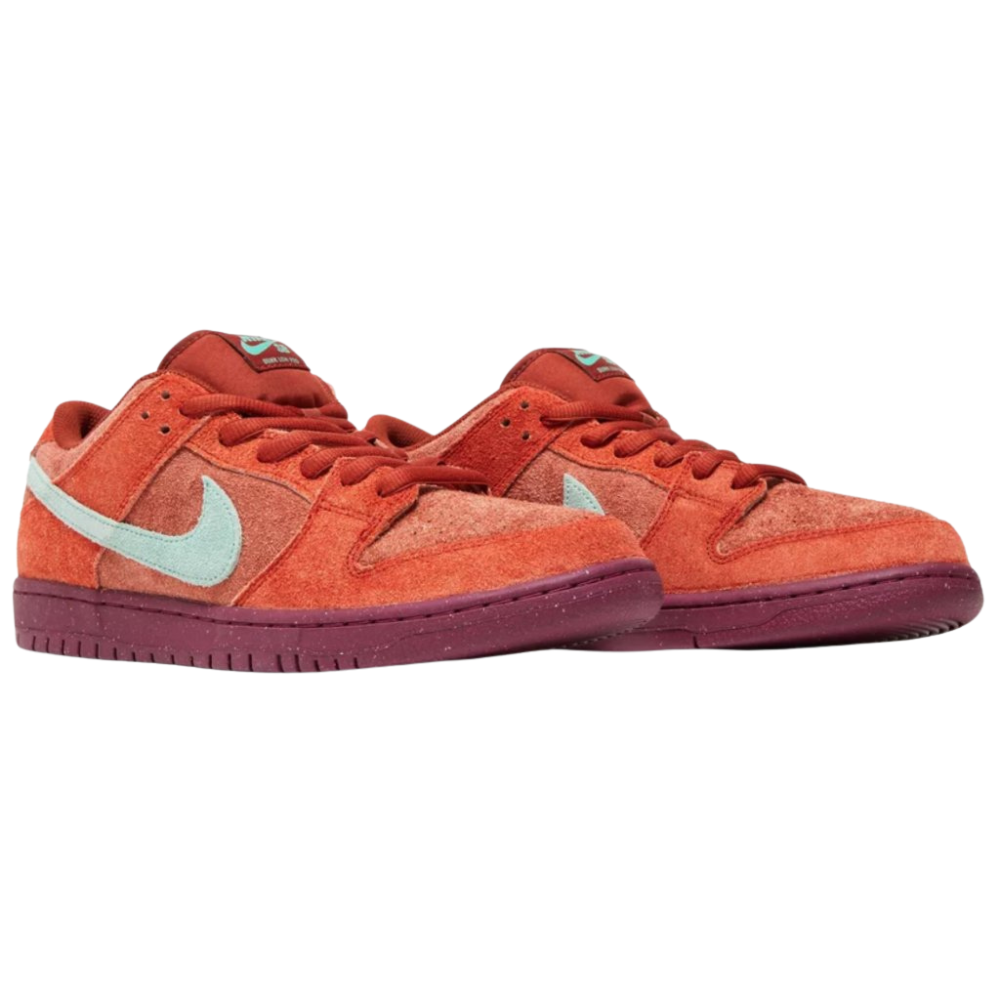 Nike SB Dunk Low Mystic Red Rosewood