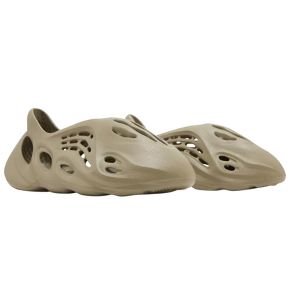 Adidas Yeezy Foam RNR Stone Salt