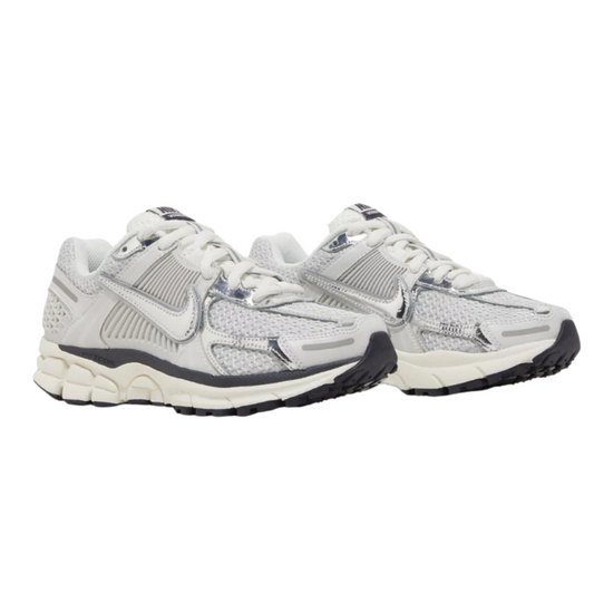 Nike Zoom Vomero 5 Photon Dust Metallic Silver