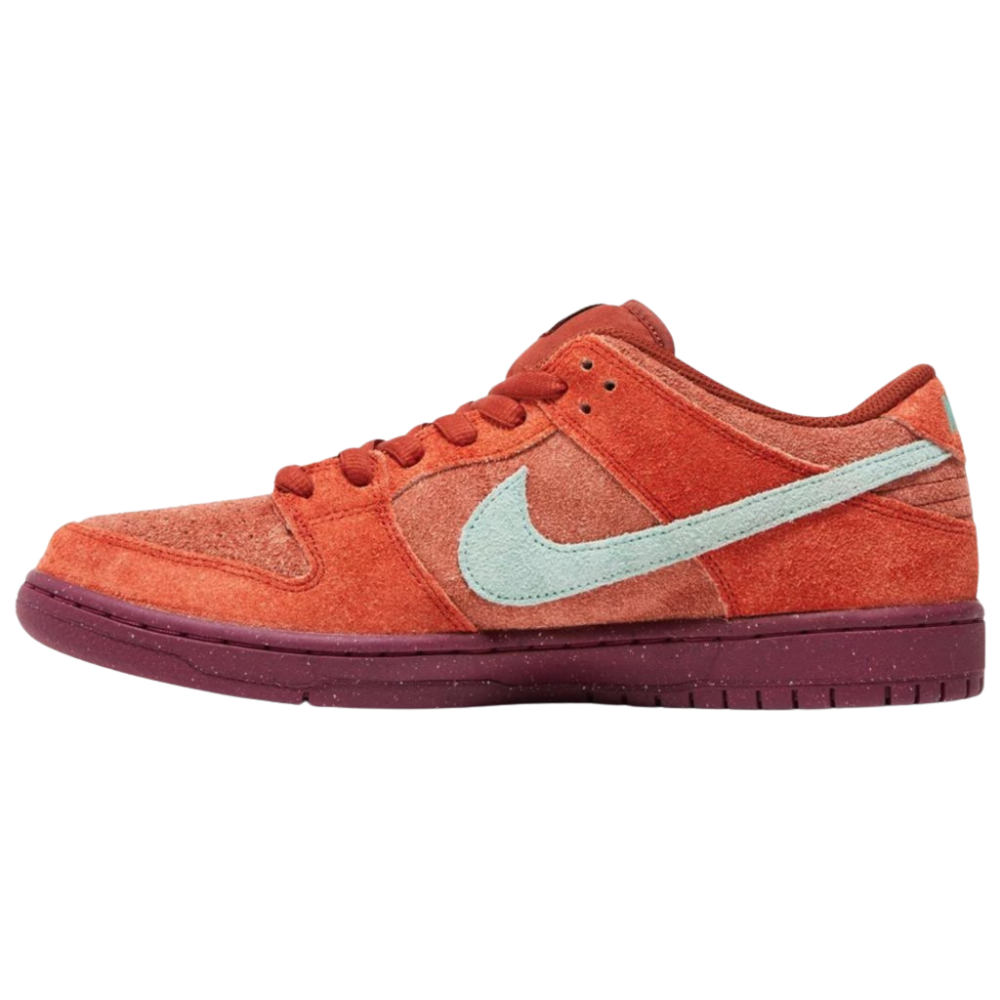 Nike SB Dunk Low Mystic Red Rosewood