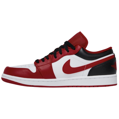 Jordan 1 Low Bulls