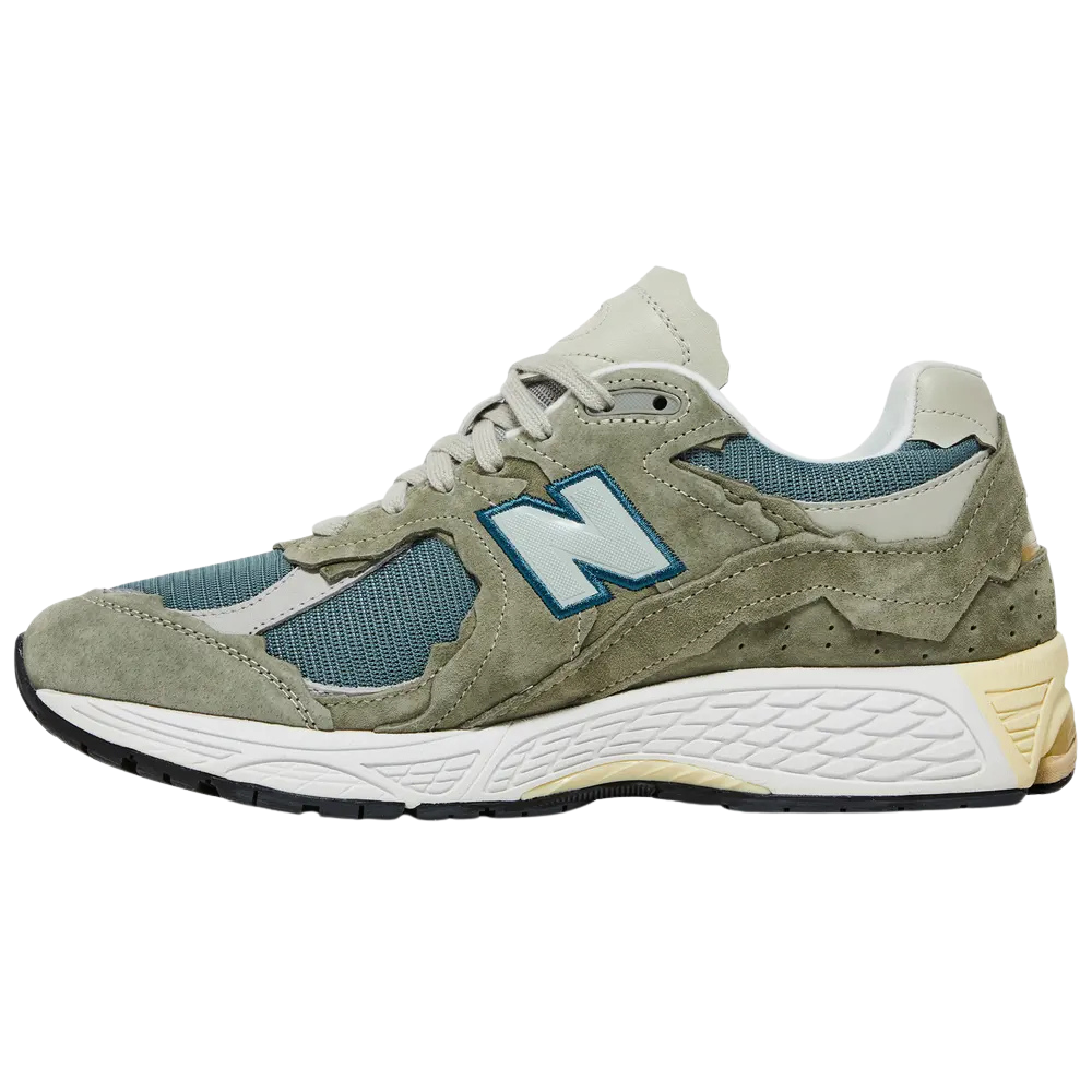 New Balance 2002R Protection Pack Mirage Grey