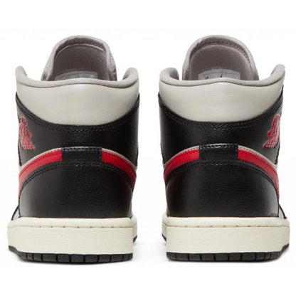 Jordan 1 Mid Čierna Vysoká Sivá Tenisky Červená