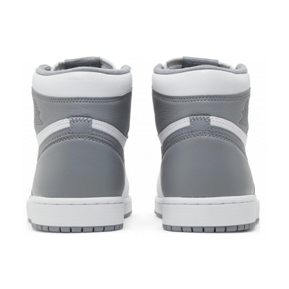 Jordan 1 Retro High OG Stealth