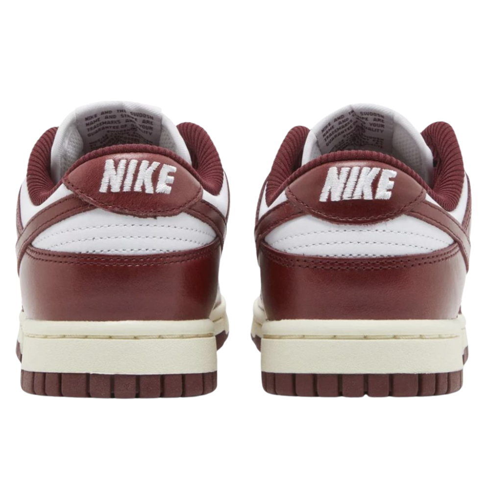Nike Dunk Low PRM Vintage Team Red