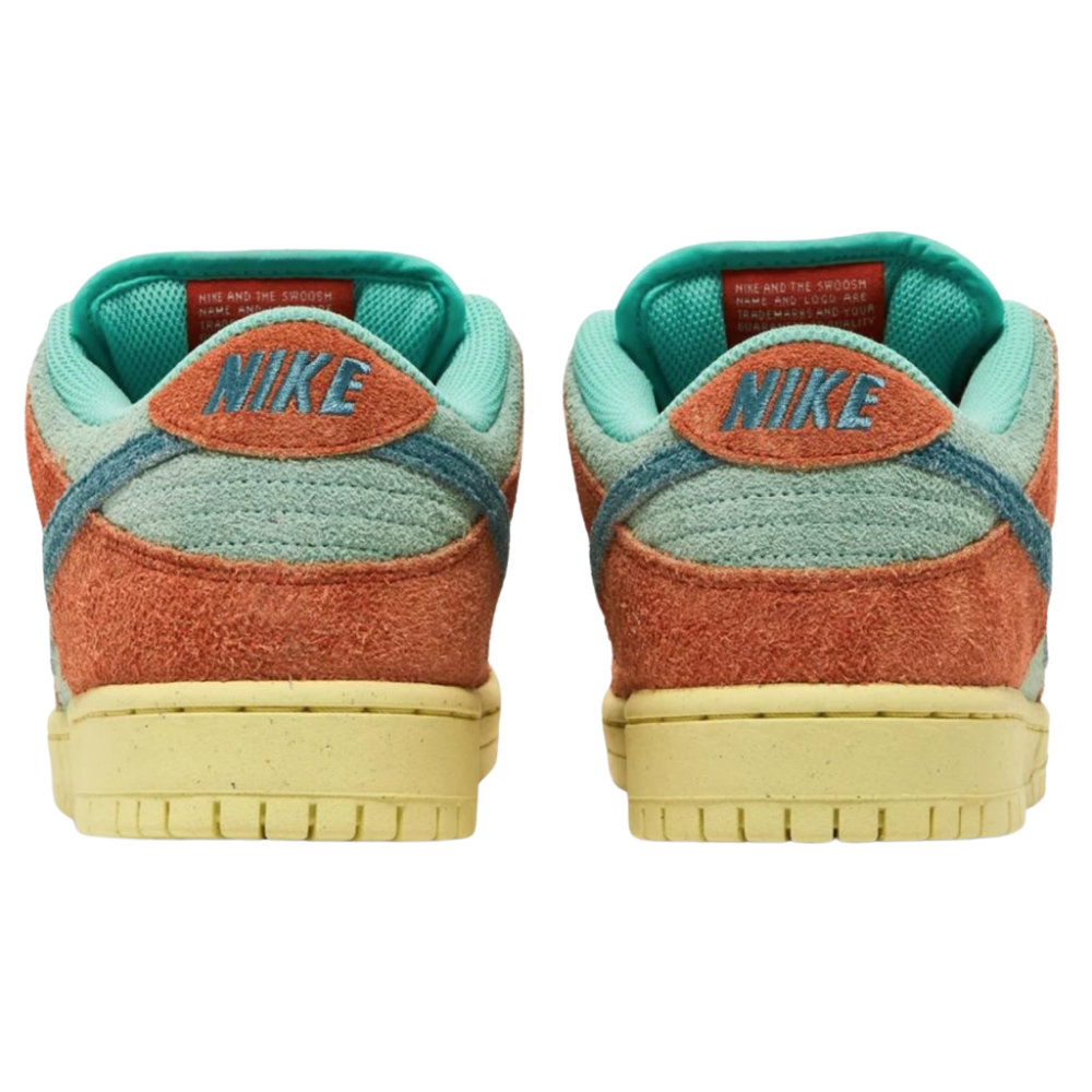 Nike SB Dunk Low Orange Emerald Rise