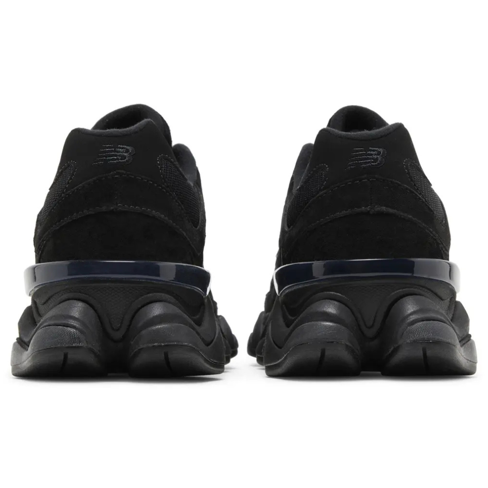 New Balance 9060 Triple Black