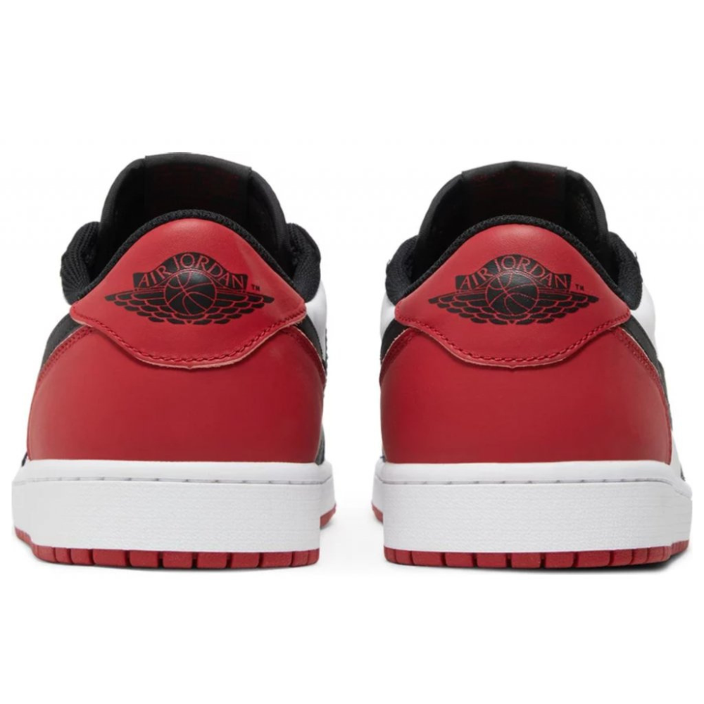 Jordan 1 Retro Low OG Black Toe