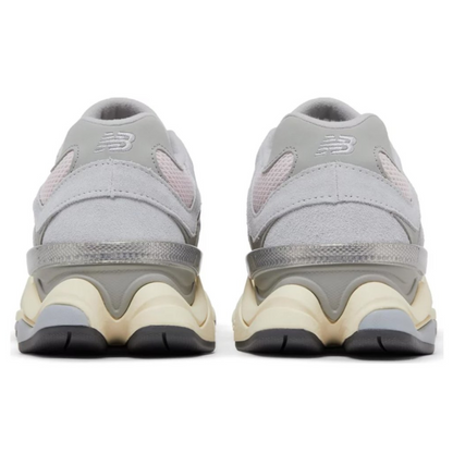 New Balance 9060 Granite Pink