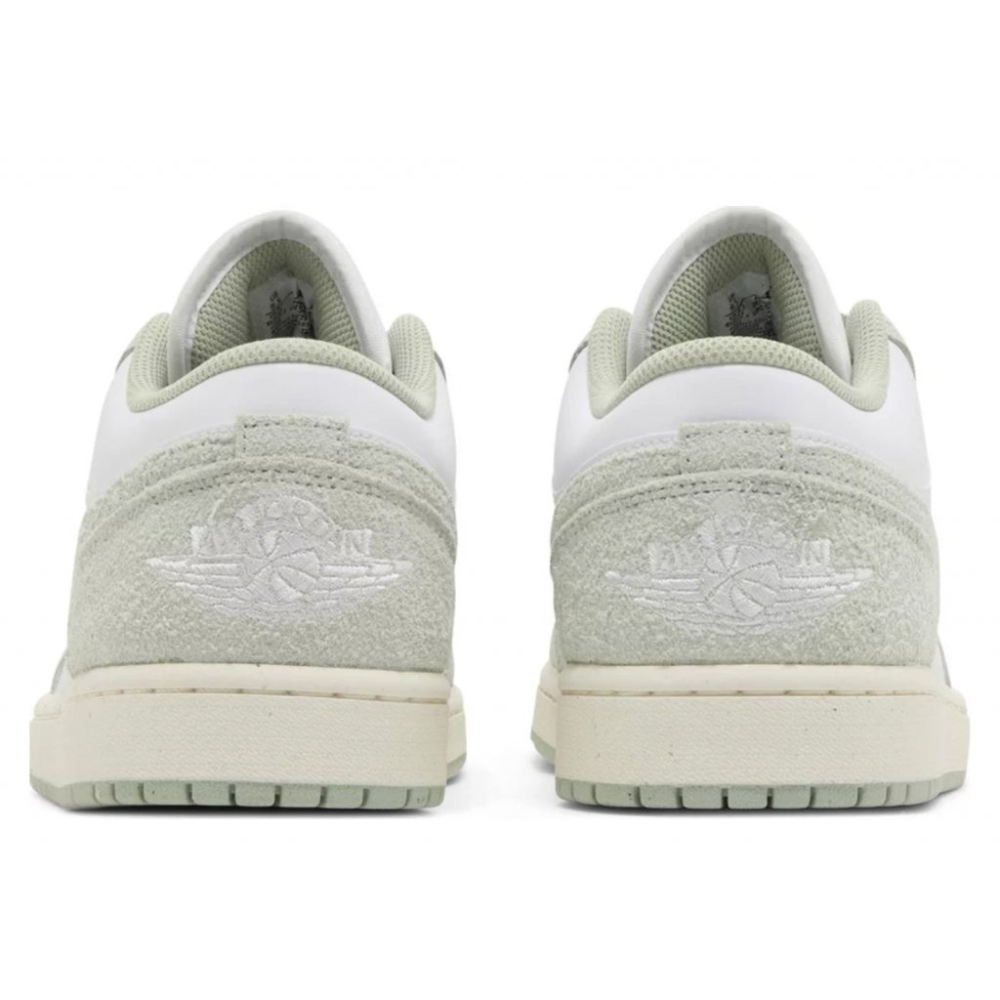 Jordan 1 Low SE Seafoam