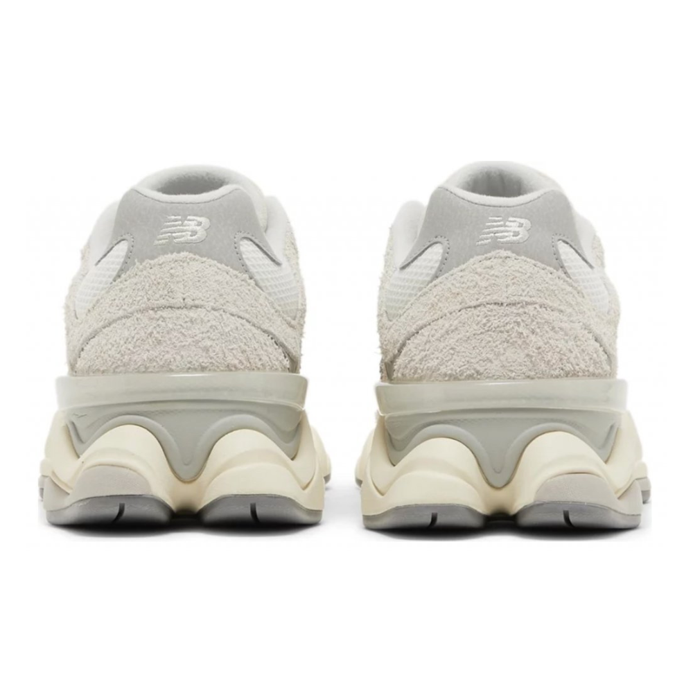 New Balance 9060 Moonbeam Sea Salt