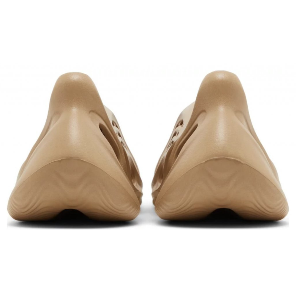 adidas Yeezy Foam RNR Clay Taupe