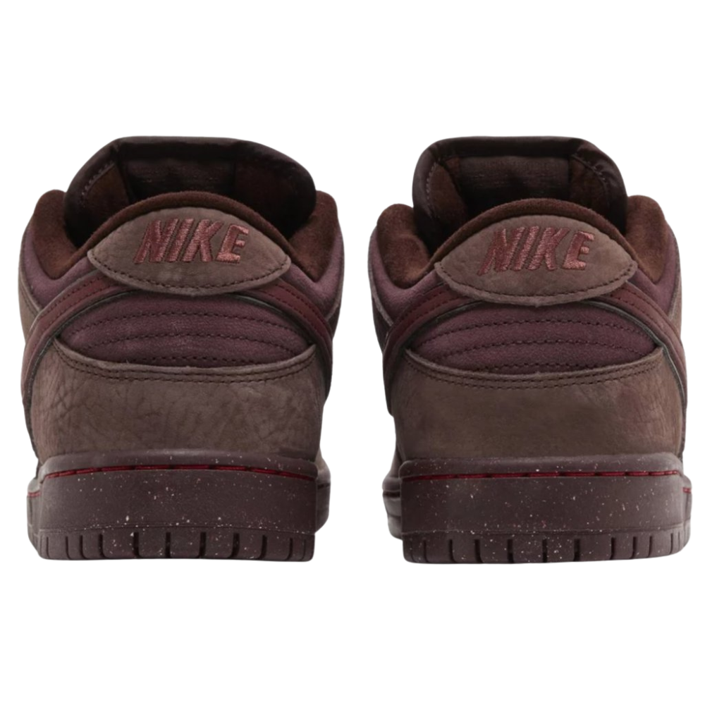 Nike SB Dunk Low City Of Love Burgundy Crush