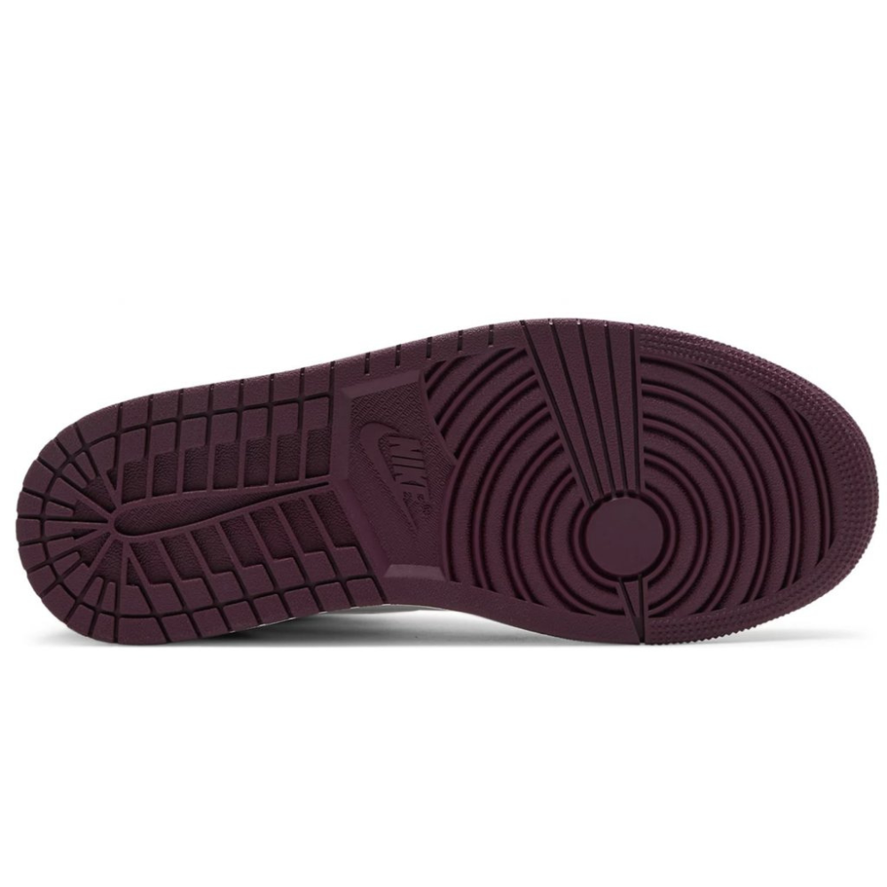 Jordan 1 Retro High OG Bordeaux