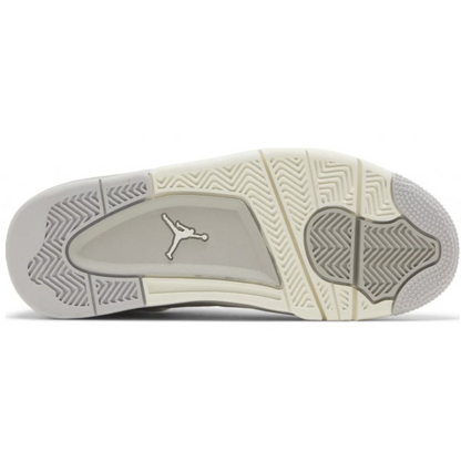 Jordan 4 Retro Frozen Moments