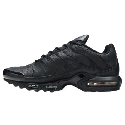 Nike Air Max Plus Triple Black Leather