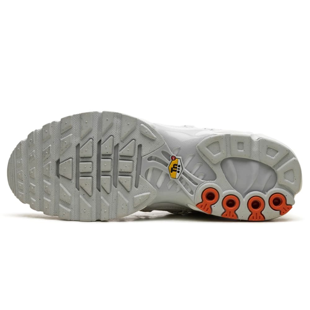 Nike Air Max Plus Utility Safety Orange Pure Platinum