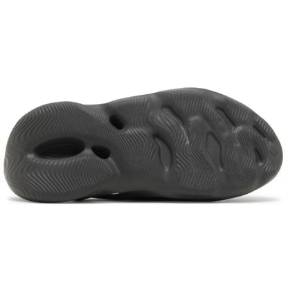 adidas Yeezy Foam RNR Carbon