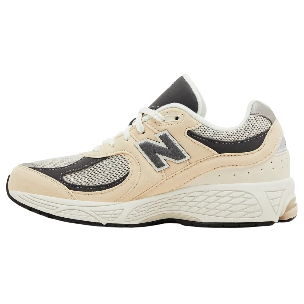 New Balance 2002R Sandstone Magnet (GS)
