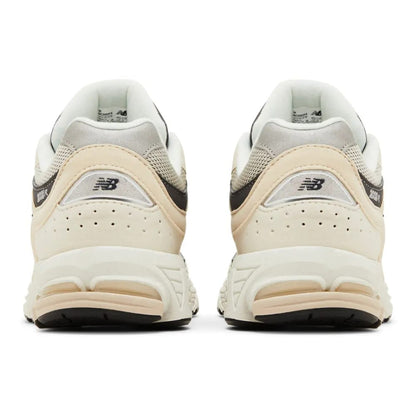 New Balance 2002R Sandstone Magnet (GS)