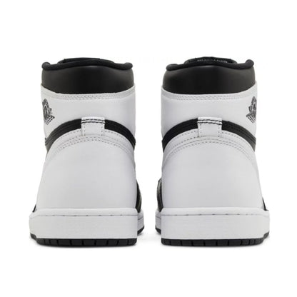 Jordan 1 Retro High OG Black White