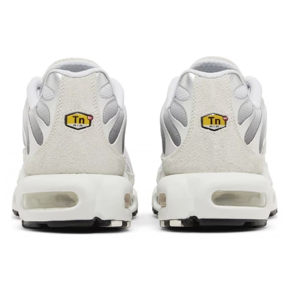 Nike Air Max Plus Sail Pure Platinum Silver