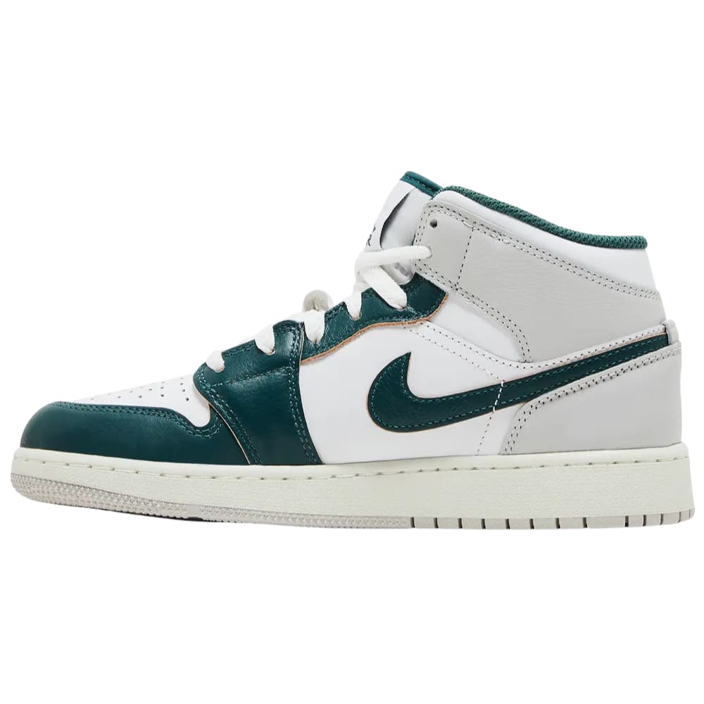 Jordan 1 Mid SE Oxidized Green (GS)